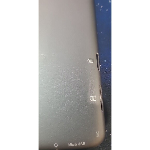 Teclast X98 Air 9.7 in. Tablet - Untested - Picture 4 of 7